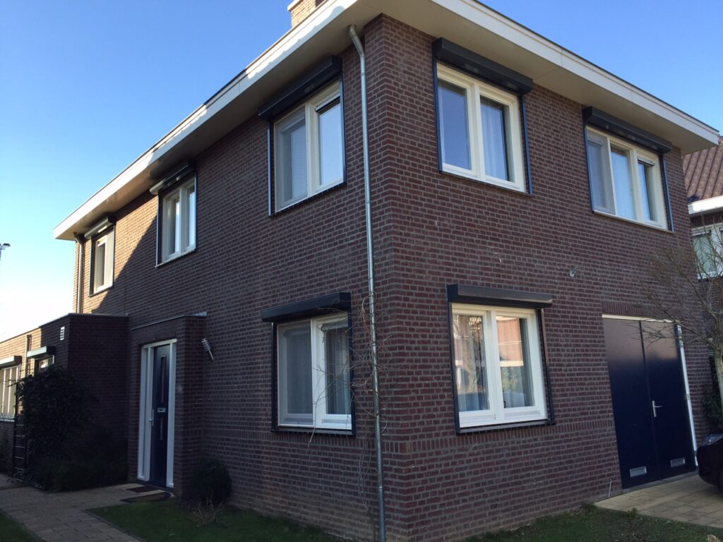 Geplaatste rolluiken bij particuliere woning